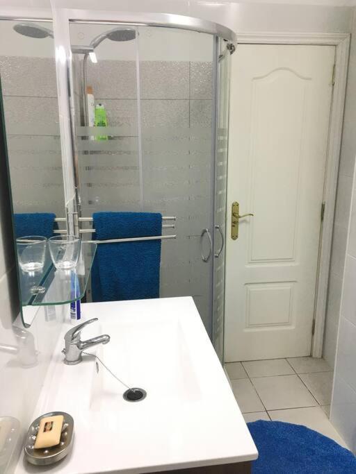 2 Bd Apartment With Stunning View Puerto de Santiago  Bagian luar foto